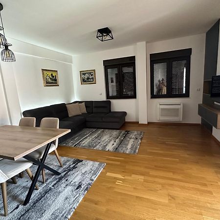 Apartmani Jedro 拉法洛维奇 外观 照片