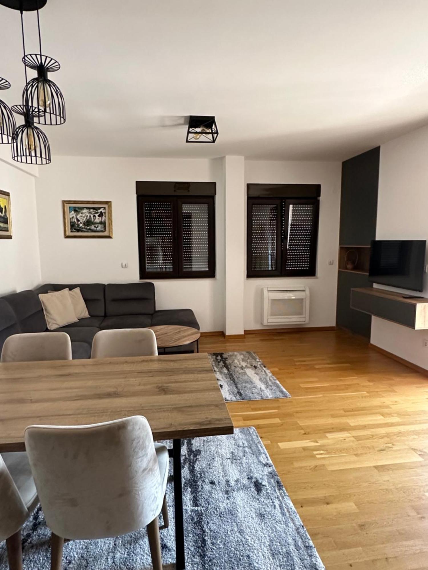 Apartmani Jedro 拉法洛维奇 外观 照片